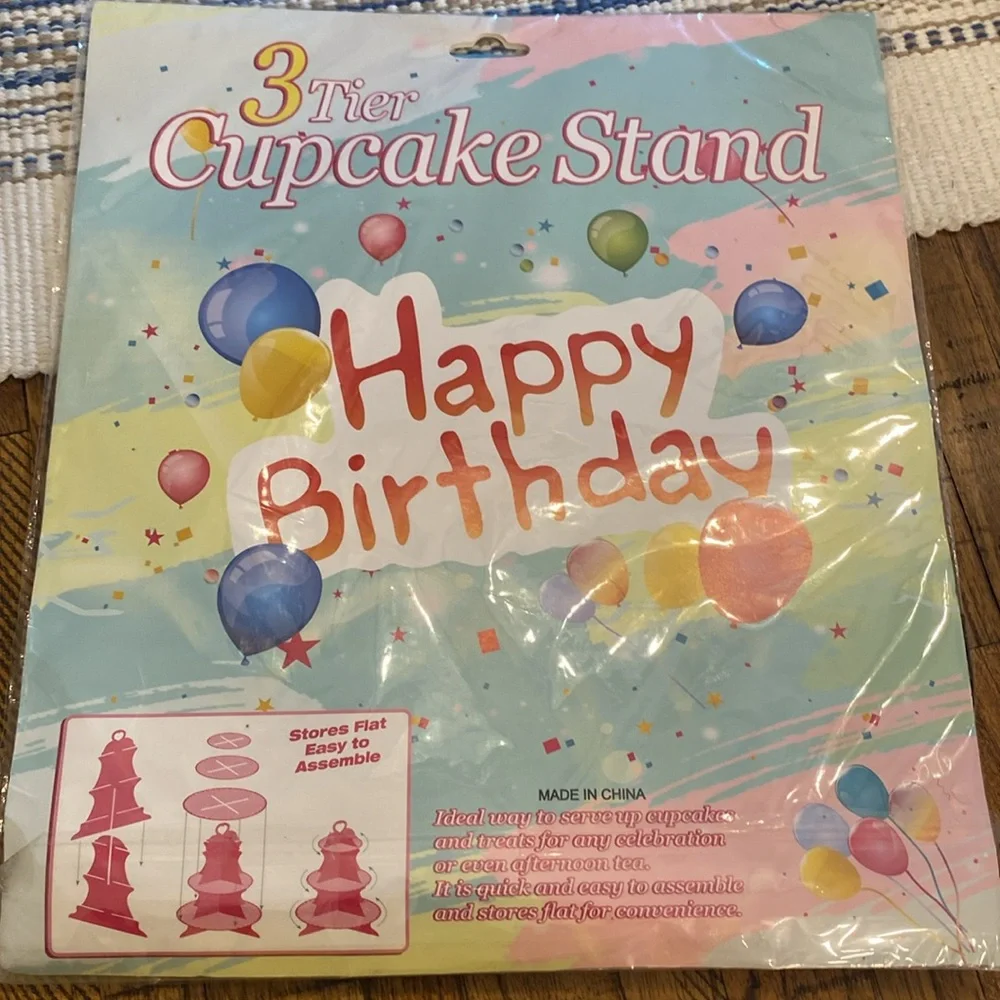 Farm Animal Cupcake Stand and Toppers Set